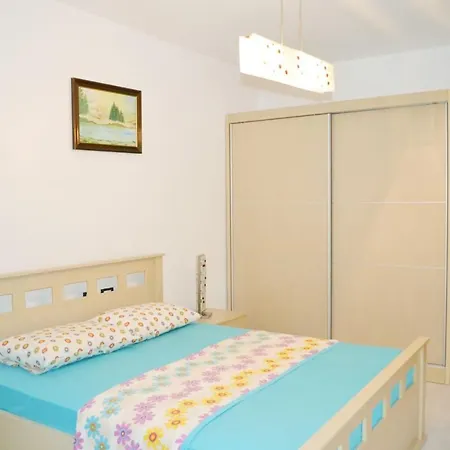 Azzura Apartment Apartment
